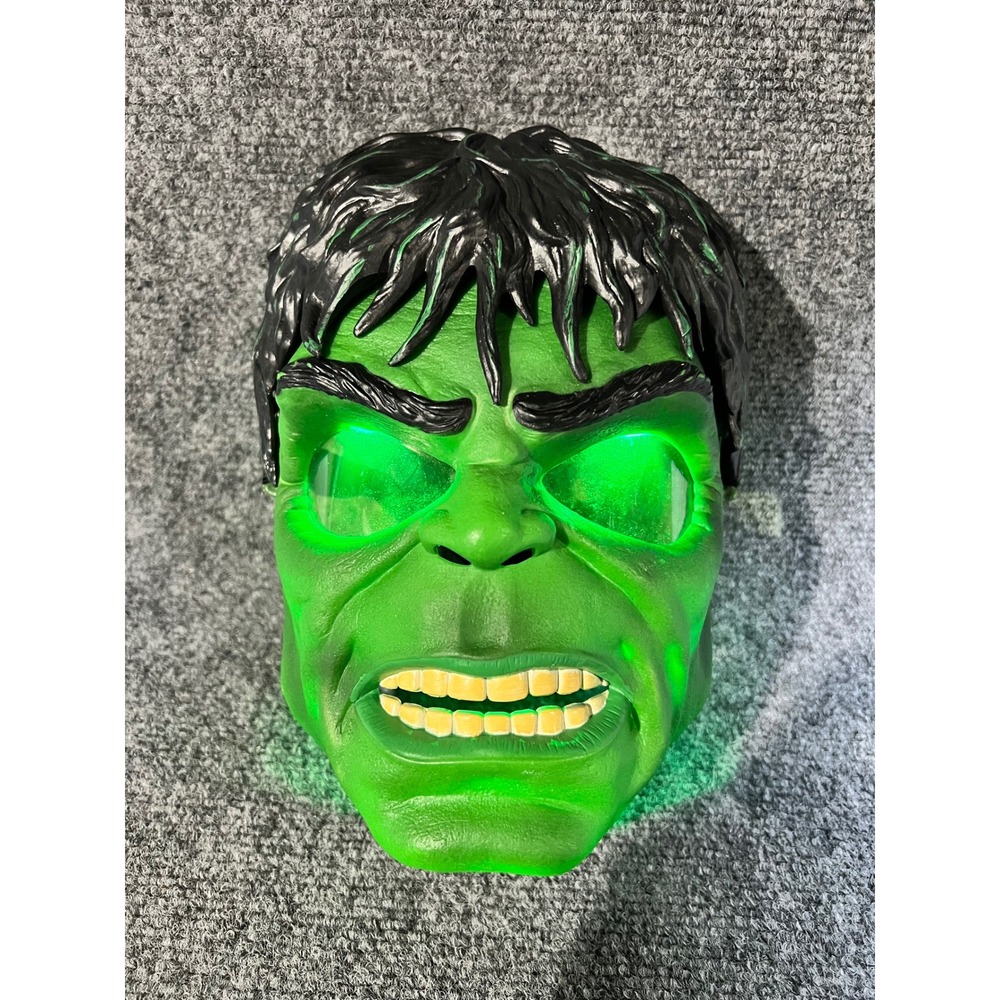 Hasbro Marvel Incredible Hulk Light Up Mask 2008 Avengers